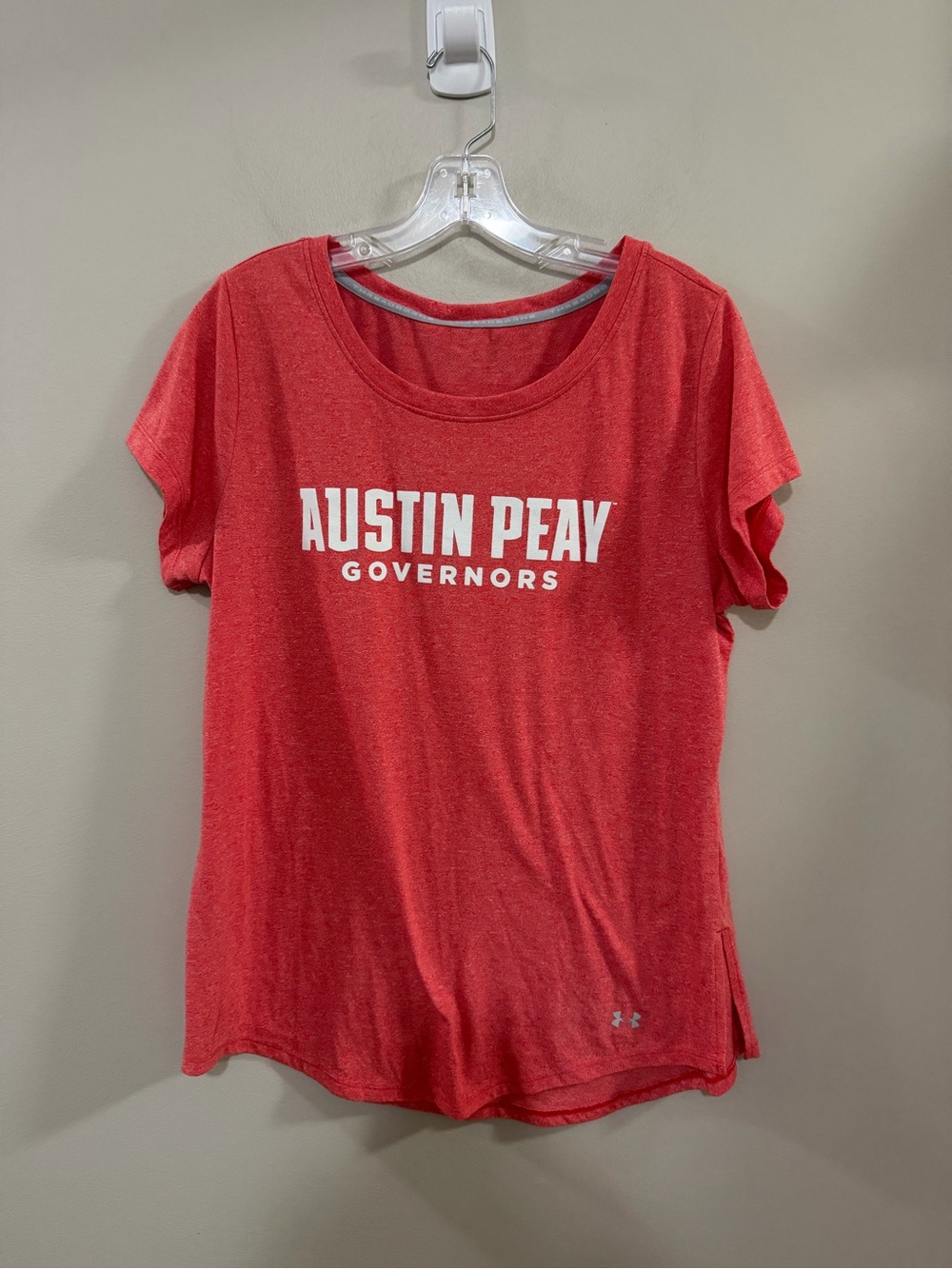 Under Armour Women's Red 'Austin Peay Governors' Short Sleeve Active Tee